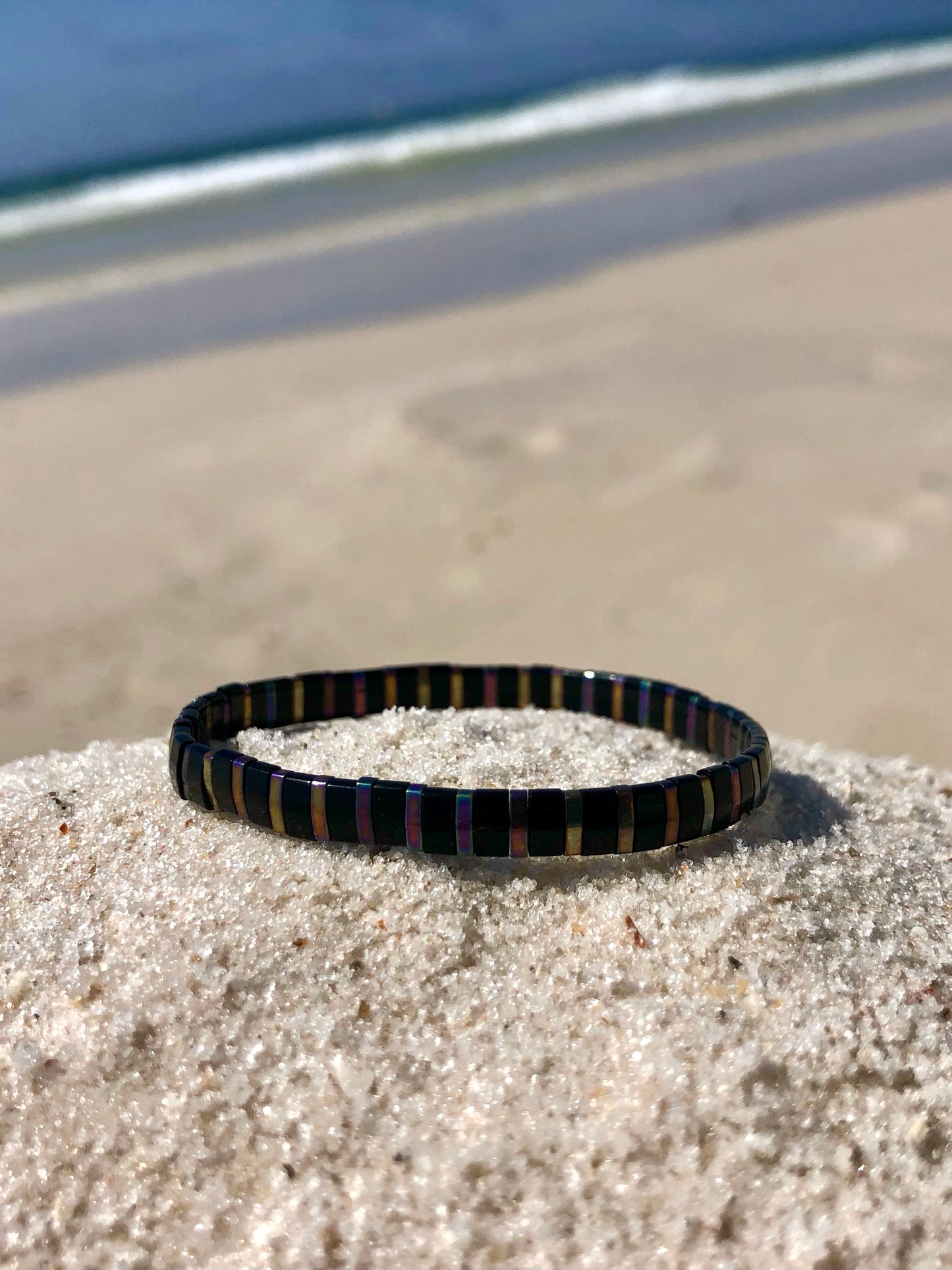 ‘Twilight Horizon’ Tila Glass Bead Elastic Bracelet