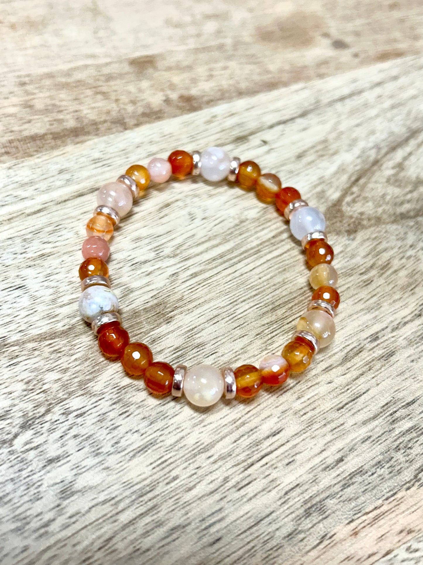 Carnelian & Flower Agate Gemstone Bracelet