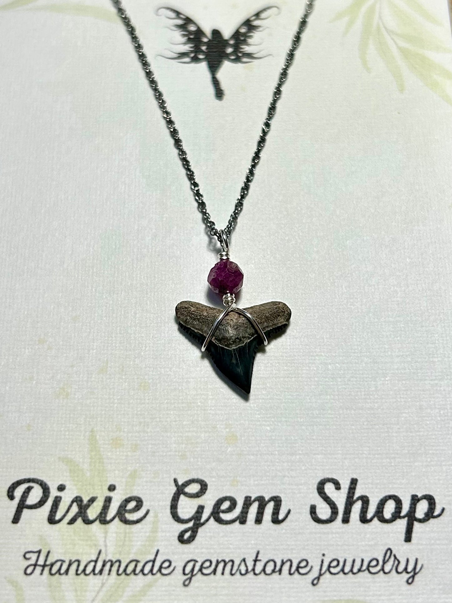Shark Tooth Fossil & Gemstone Pendant Simple Sterling Silver Chain Necklace (Ruby/Carnelian/Jade/Apatite/Lapis Lazuli/Ametrine/Pearl)