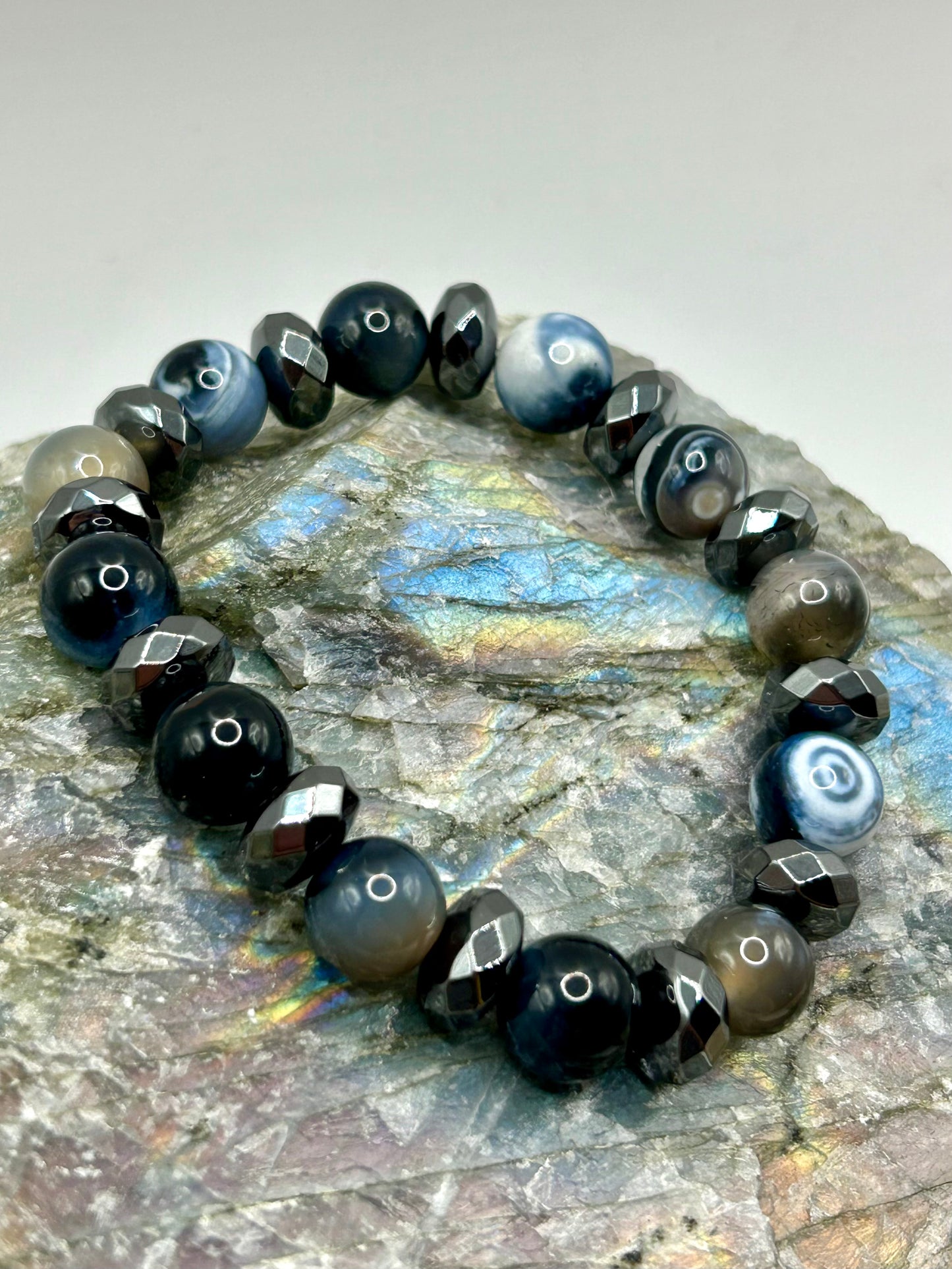 Agate & Hematite Gemstone Bracelet