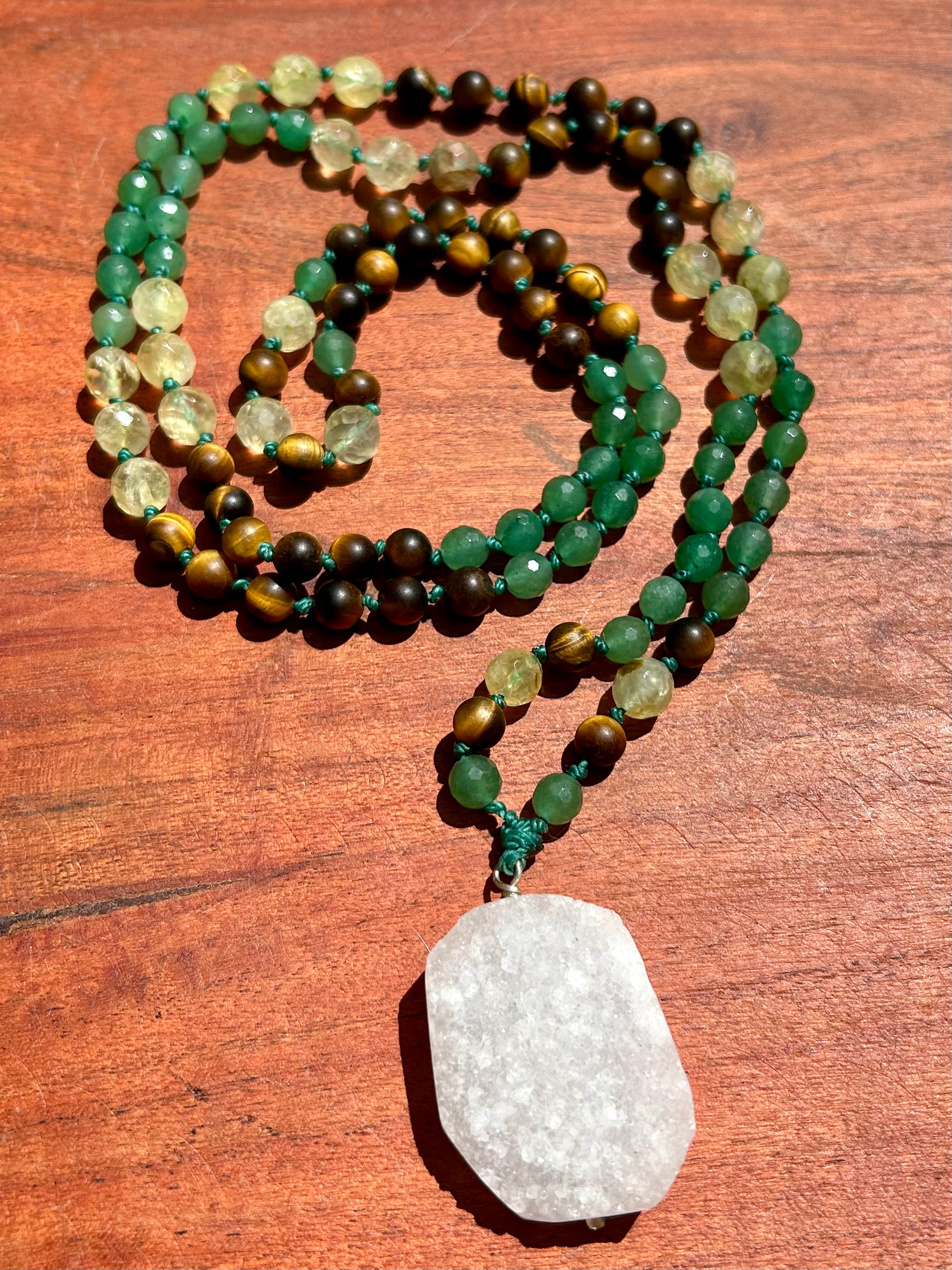 108 hand popular knotted mala beads Green Aventurine